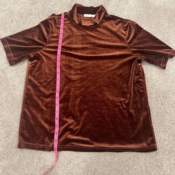 Vera and Lucy Women's Velvet Short Sleeve Turtleneck Brown Size XS - Picture 8 of 9
